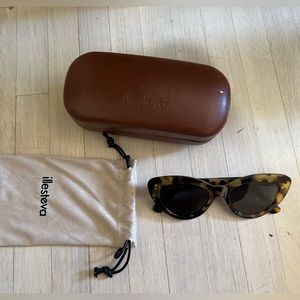 Brand new Illesteva tortoiseshell sunglasses